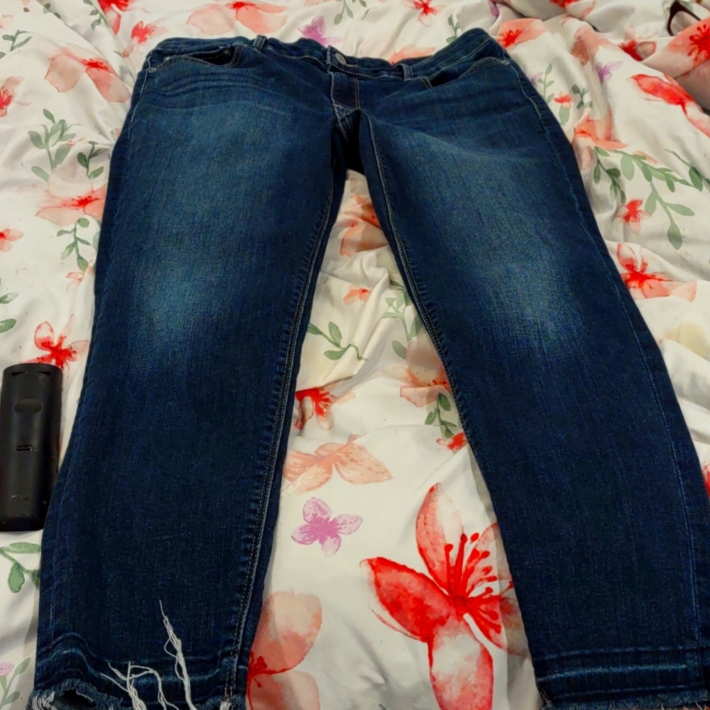 👖👖👖NWOT lucky Brand stretch jeans sz30/10 👖👖👖👖💗💐🙏🎉🌺